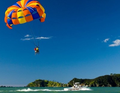 Parasailing in Moraira