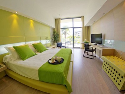 Gastronomic getaway at Hotel La Finca Golf Resort*****