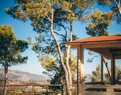 Romantic getaway in La Escondida cabin hotel