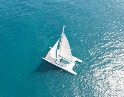 Boat Party en Valencia. Fiesta en Barco + Comida