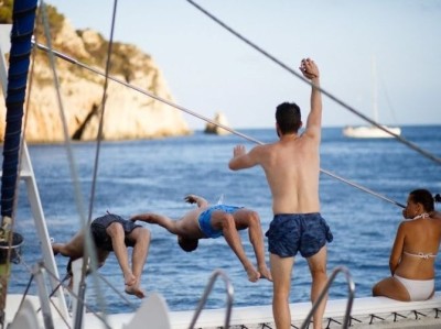 Paseo en Catamarán por Altea  con baño