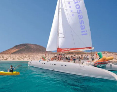 Excursión en barco y Visita...