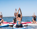 Clase de Yoga Paddle Surf (SUP Yoga) en Isla Canela