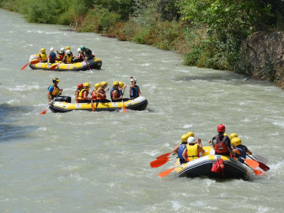 Family Rafting on the Genil...